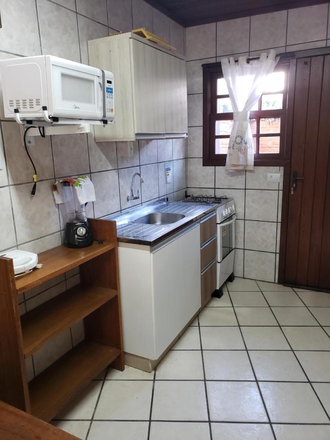 Residencial Costumes Brasileiras 호텔 봄비나스 외부 사진
