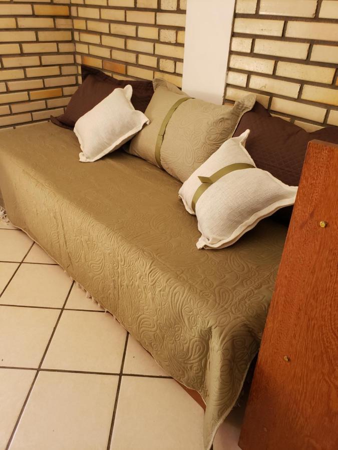Residencial Costumes Brasileiras 호텔 봄비나스 외부 사진
