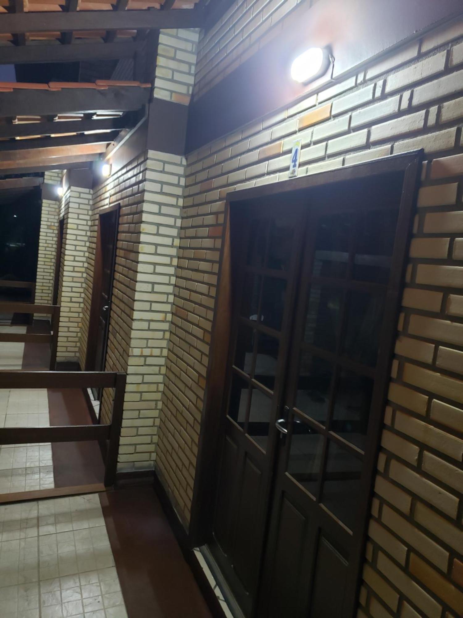 Residencial Costumes Brasileiras 호텔 봄비나스 객실 사진